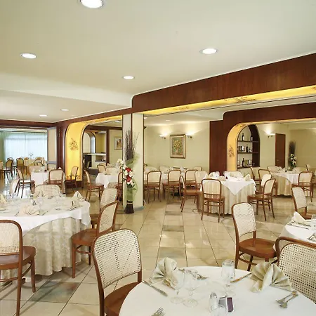 Hotel Parco Delle Rose 4*