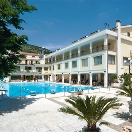 Отель Parco Delle Rose 4*