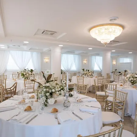 Parco Delle Rose 4* Сан-Джованни-Ротондо